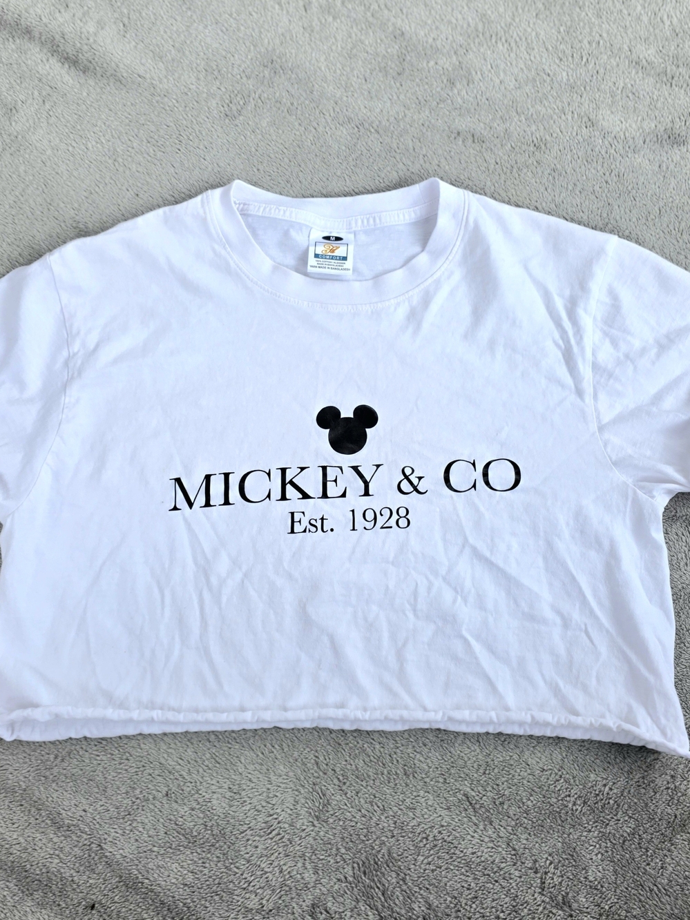 Disney Mickey & Co Est. 1928 Cropped Graphic Tee White Cotton Shirt Size M
